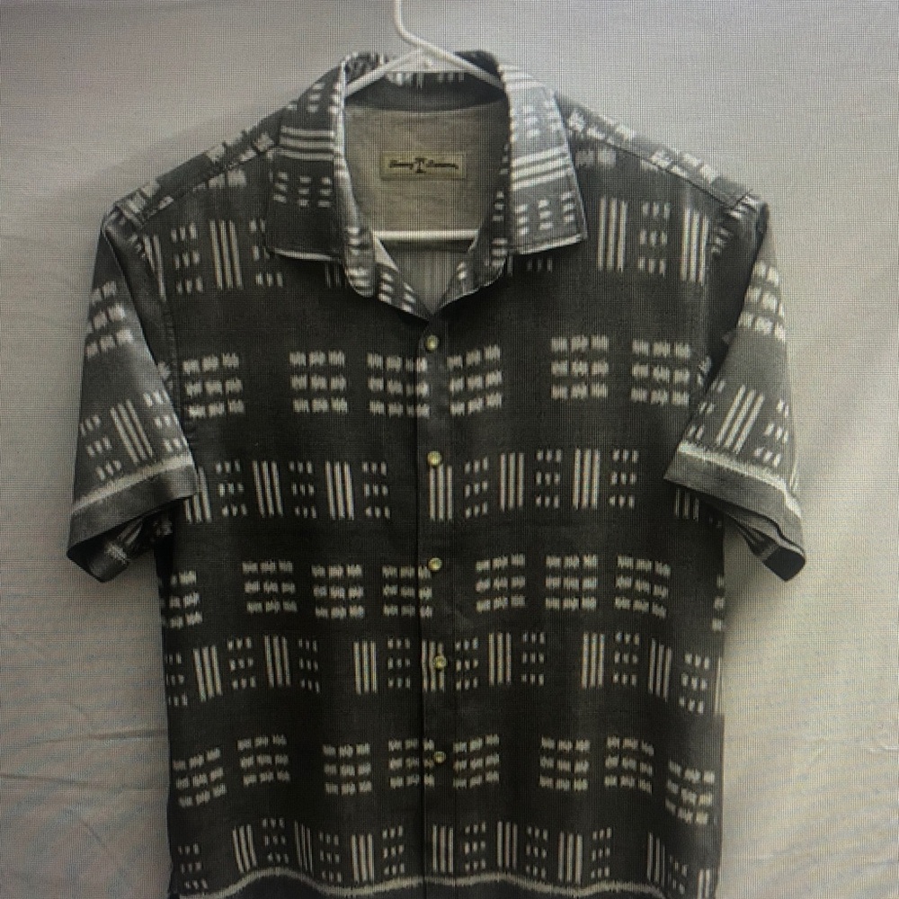 Tommy Bahama Black and White Patterned Men's Shirt